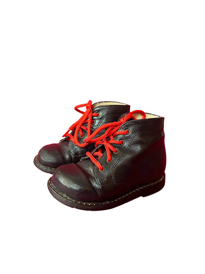 VINTAGE LEATHER LACE-UP BOOTS