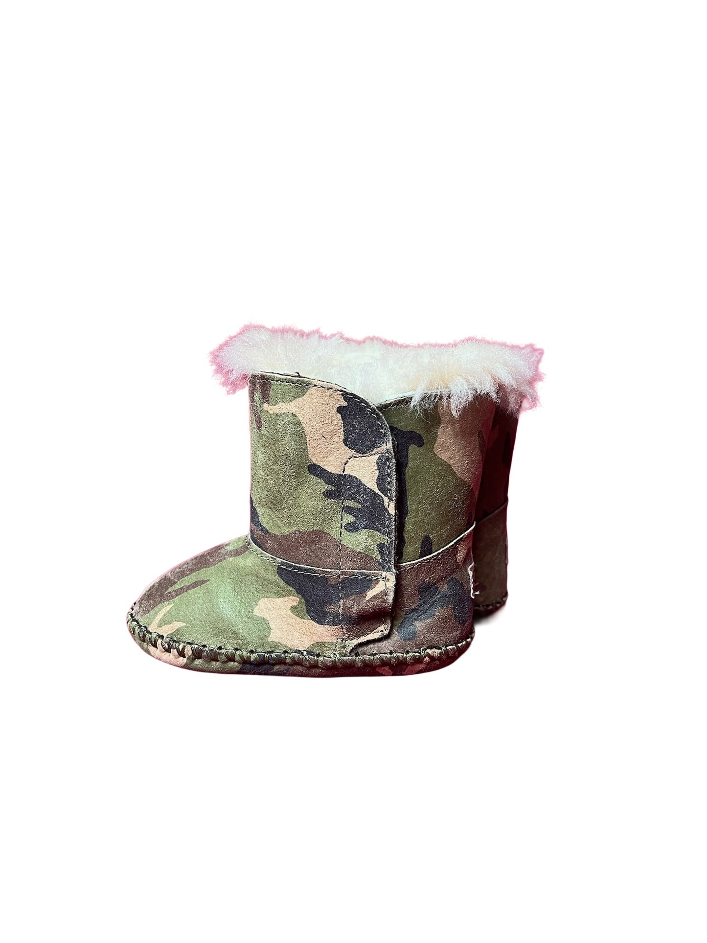 UGG AUSTRALIA PRELOVED CAMOUFLAGE BOOTS